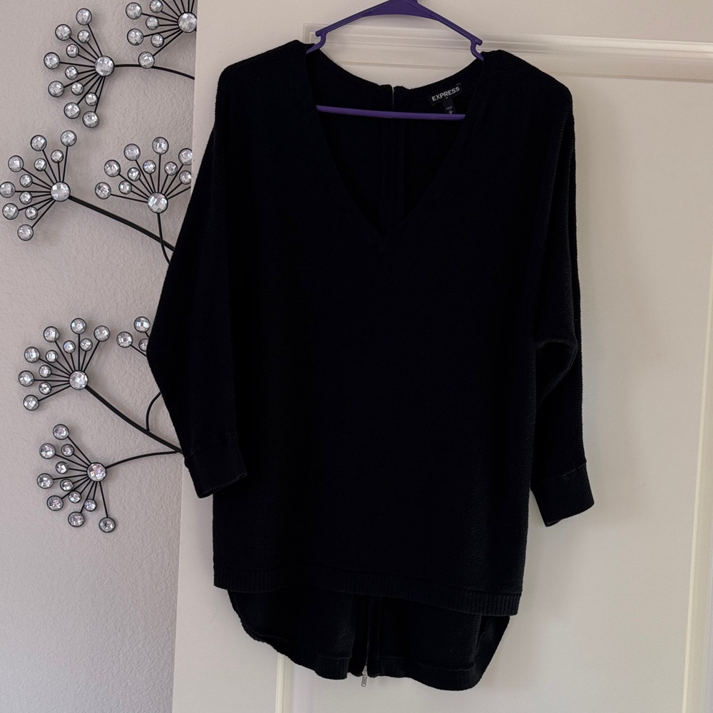 Express Black Size Medium V-Neck Sweater with back‎ zipper